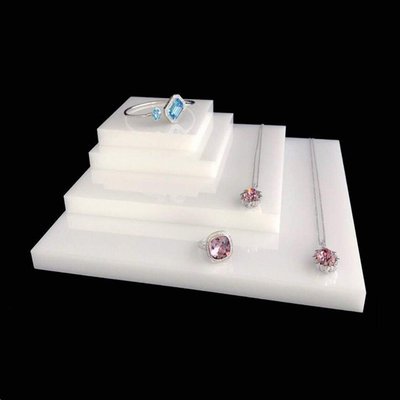 Bloques de acrílico de escritorio de los soportes del collar de la exhibición de la joyería de la moda moderna