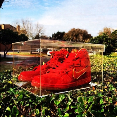 Caja de presentación de acrílico grande promocional de la zapatilla de deporte para la vitrina de acrílico de la zapatilla de deporte de Nike