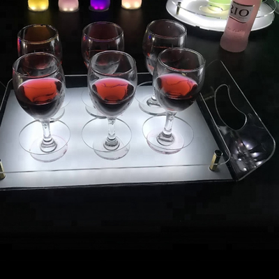 Los estantes llevados de acrílico de la barra llevaron la bandeja del soporte de exhibición del estante del licor para el almacenamiento