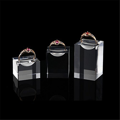 Exhibición de acrílico durable de la joyería, tenedor único de cristal claro moderno del anillo