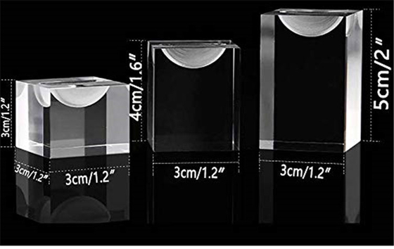 Exhibición de acrílico durable de la joyería, tenedor único de cristal claro moderno del anillo